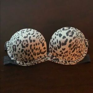 32B Victoria’s Secret Bra